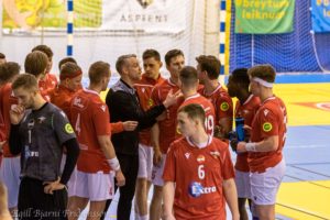 Leikir kvöldsins í stuttskeytastíl