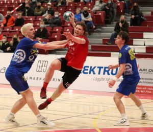 Afturelding festir þrjá til 2023