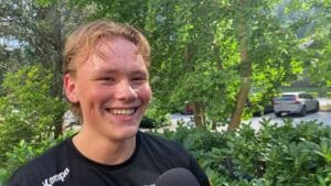 „Ég vista þetta inn á símann“