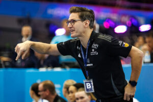 Lentum strax á vegg sem var erfitt að eiga við